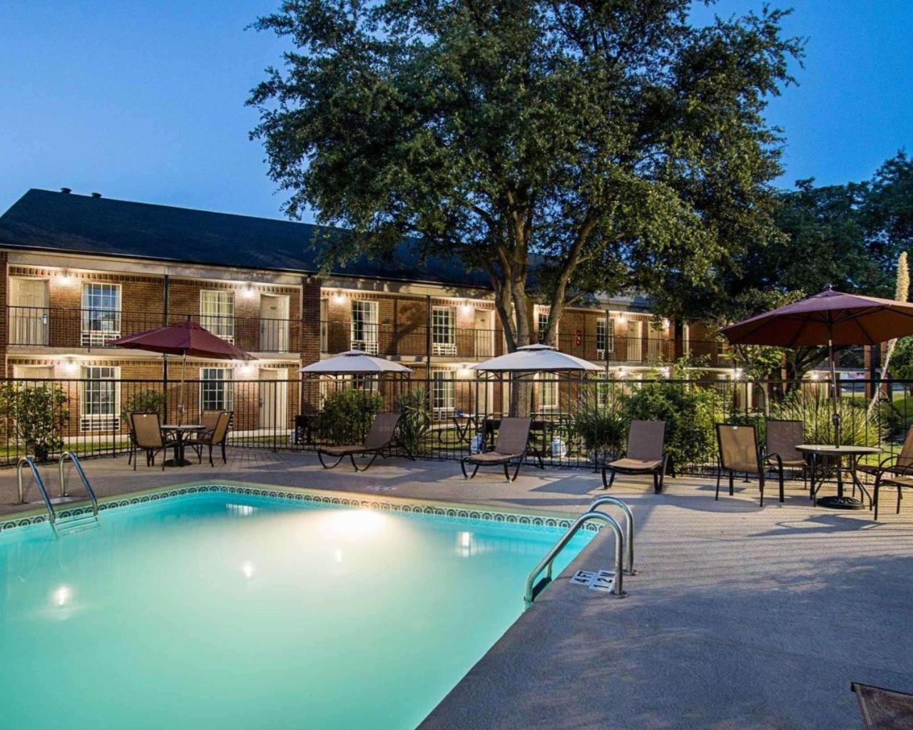 Rodeway Inn San Angelo Exterior photo